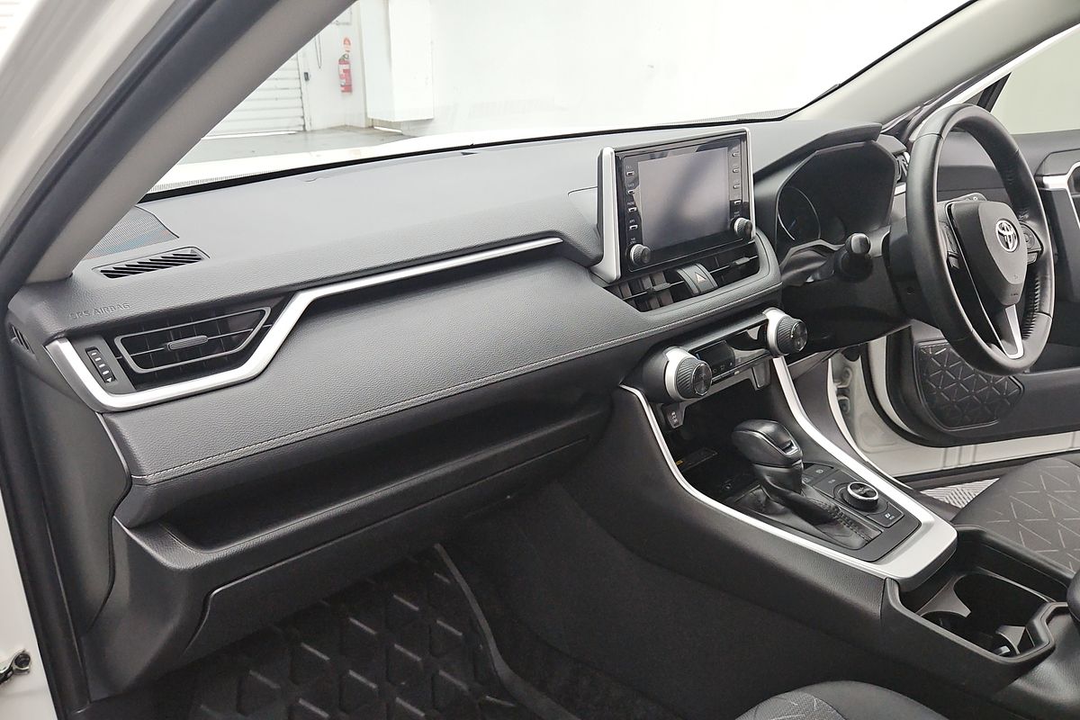 2021 Toyota RAV4 GXL AXAH54R