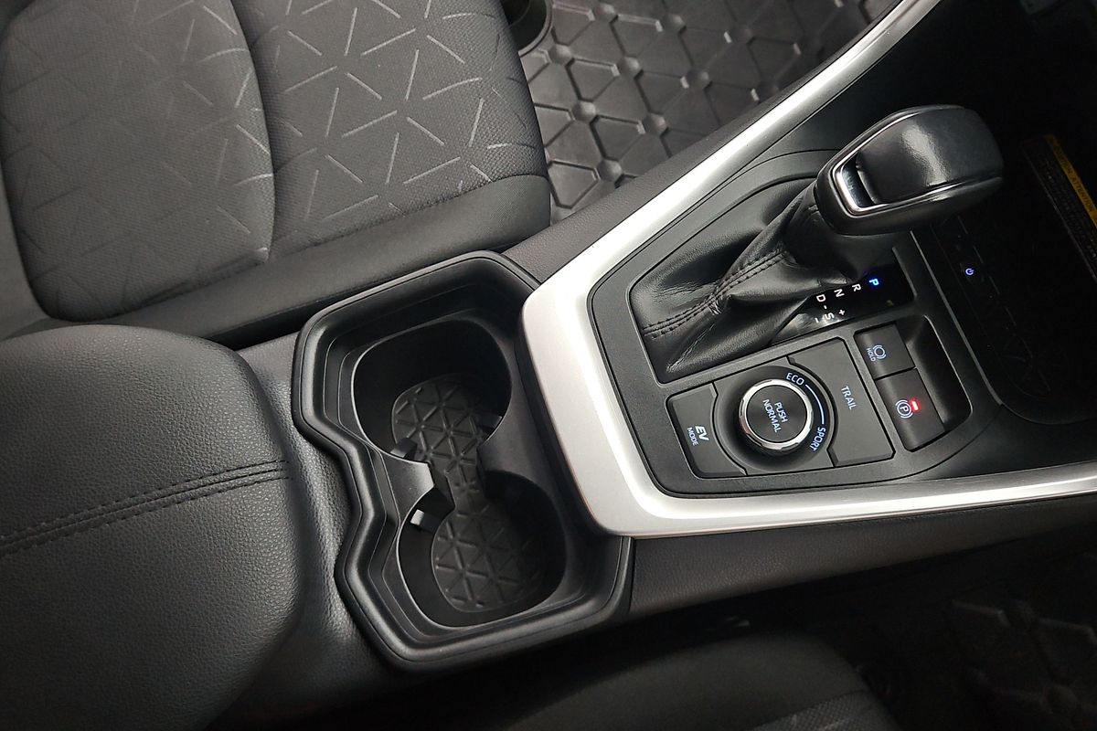 2021 Toyota RAV4 GXL AXAH54R