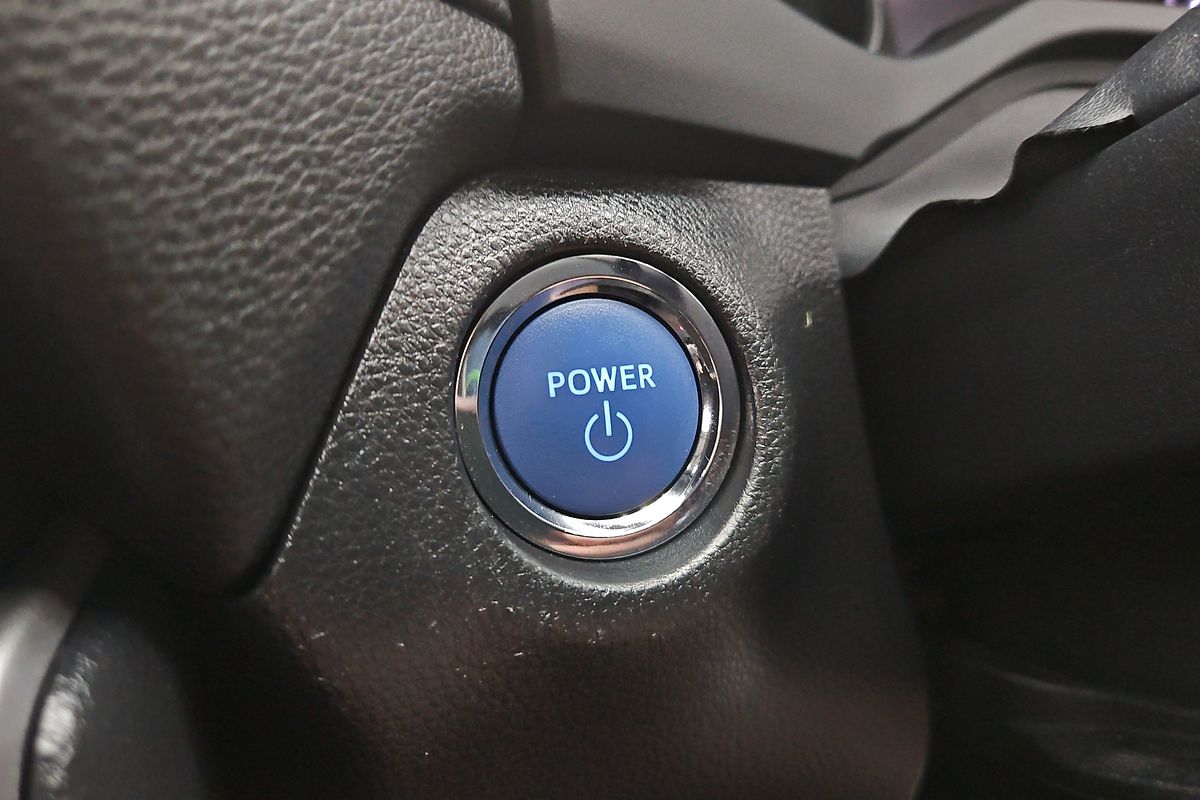 2021 Toyota RAV4 GXL AXAH54R