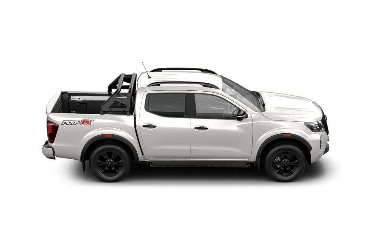2025 Nissan Navara PRO-4X D23 4X4