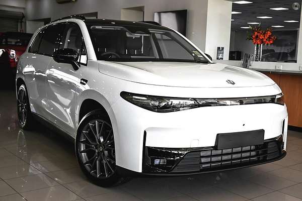 2025 Leapmotor C10 REEV Ultra Hybrid Design B11