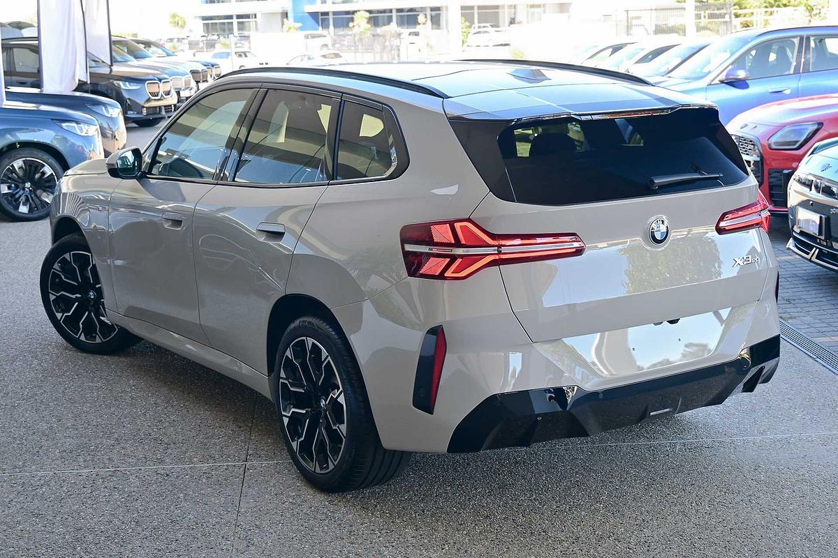 2025 BMW X3 20 xDrive G45