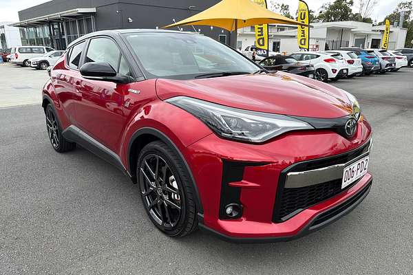2022 Toyota C-HR GR Sport ZYX10R