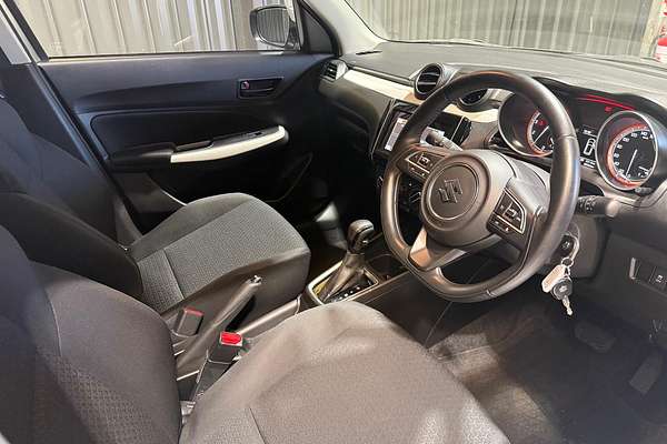 2020 Suzuki Swift GL AZ Series II thumb-9