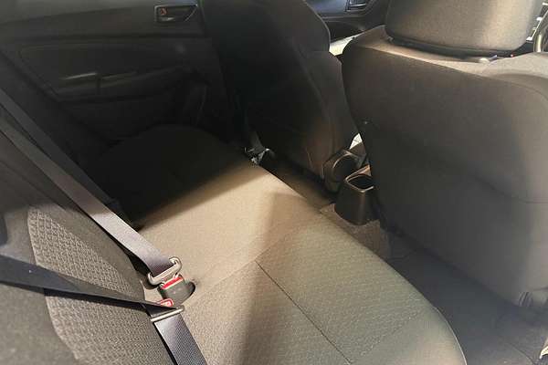 2020 Suzuki Swift GL AZ Series II thumb-11