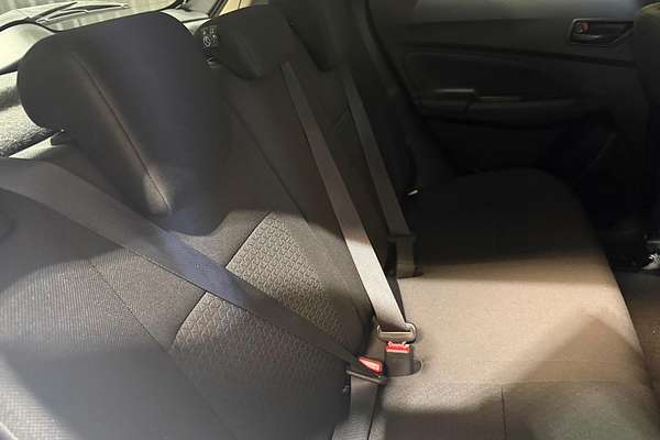 2020 Suzuki Swift GL AZ Series II thumb-12
