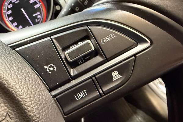 2020 Suzuki Swift GL AZ Series II thumb-24