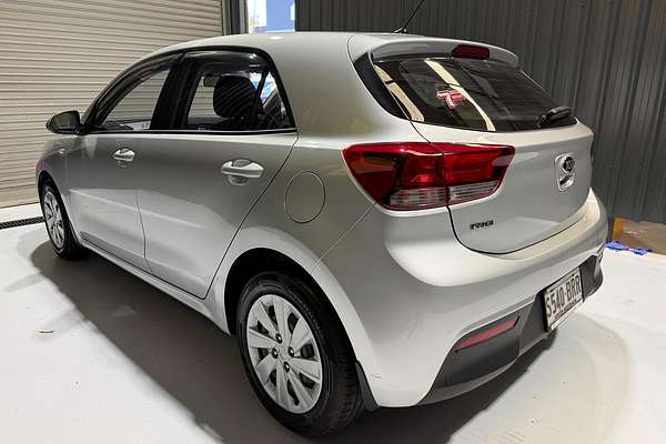 2017 Kia Rio S YB thumb-5