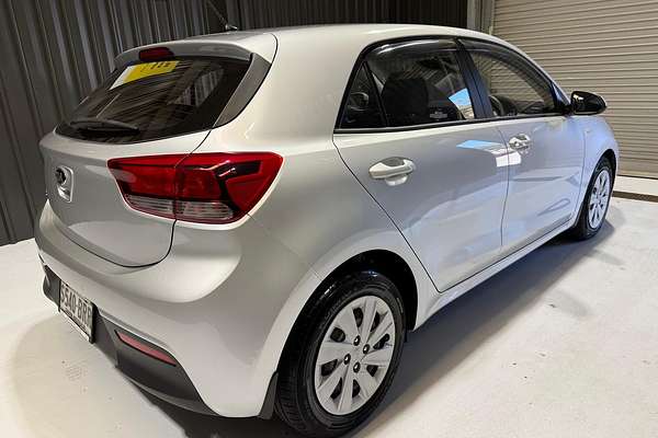 2017 Kia Rio S YB thumb-8