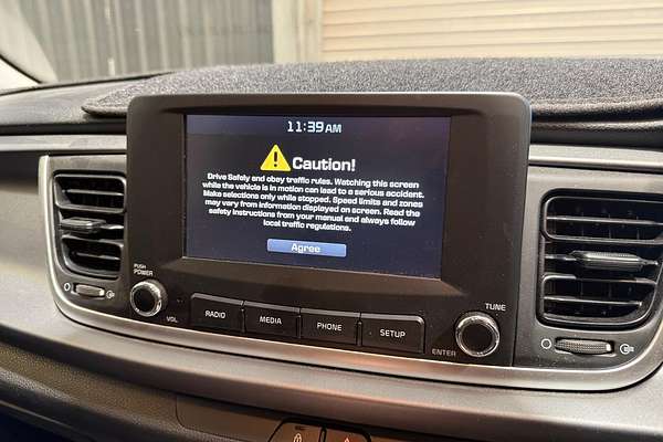 2017 Kia Rio S YB thumb-23