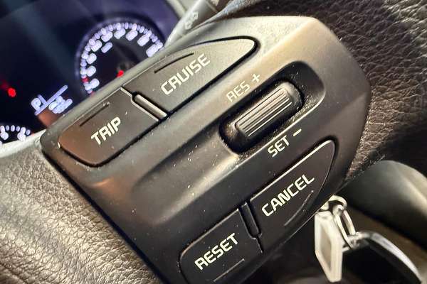 2017 Kia Rio S YB thumb-27