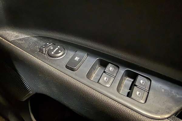 2017 Kia Rio S YB thumb-28