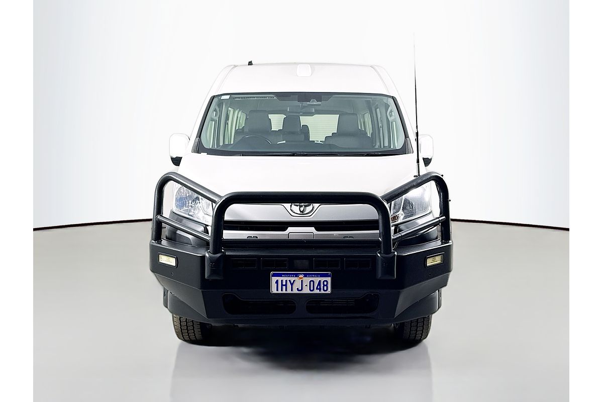 2023 Toyota Hiace Commuter GDH322R ELWB High Roof