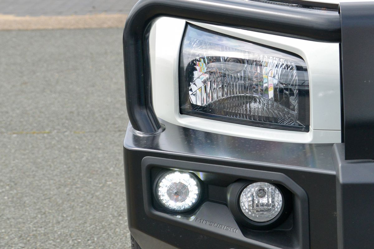 2025 Mitsubishi Triton GLX MV 4X4