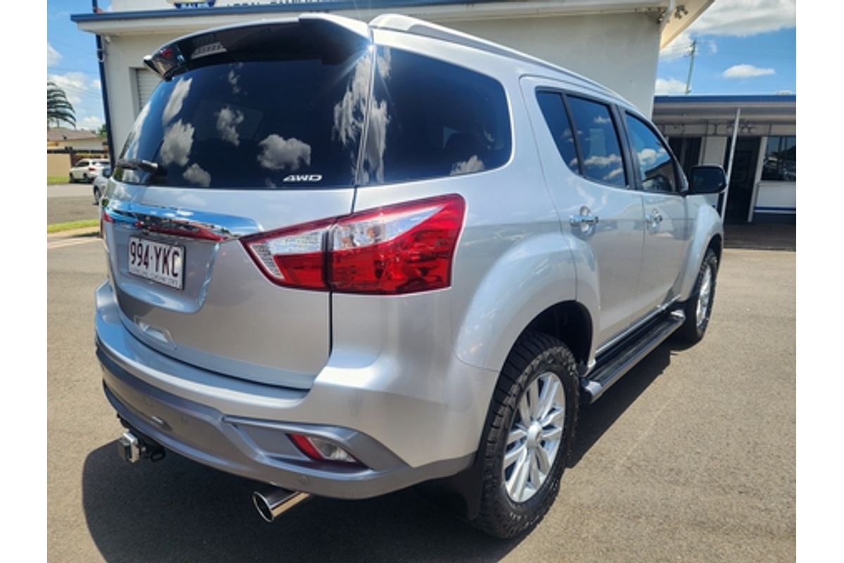 2018 Isuzu MU-X LS-T