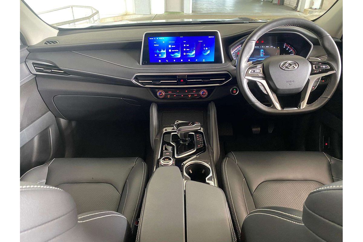 D90 SV9A EXECUTIVE (4WD) 2.0L T4 TURBO MPFI 6 SP AUTOMATIC 4D WAGON 