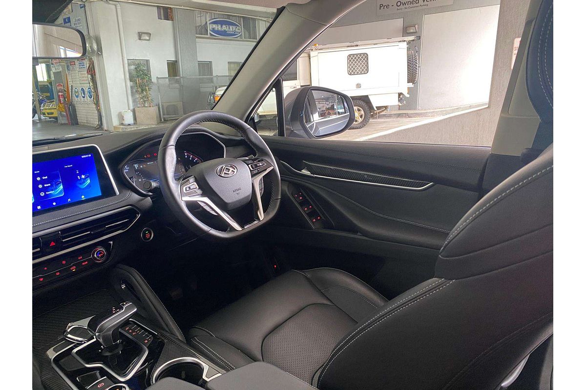 D90 SV9A EXECUTIVE (4WD) 2.0L T4 TURBO MPFI 6 SP AUTOMATIC 4D WAGON 