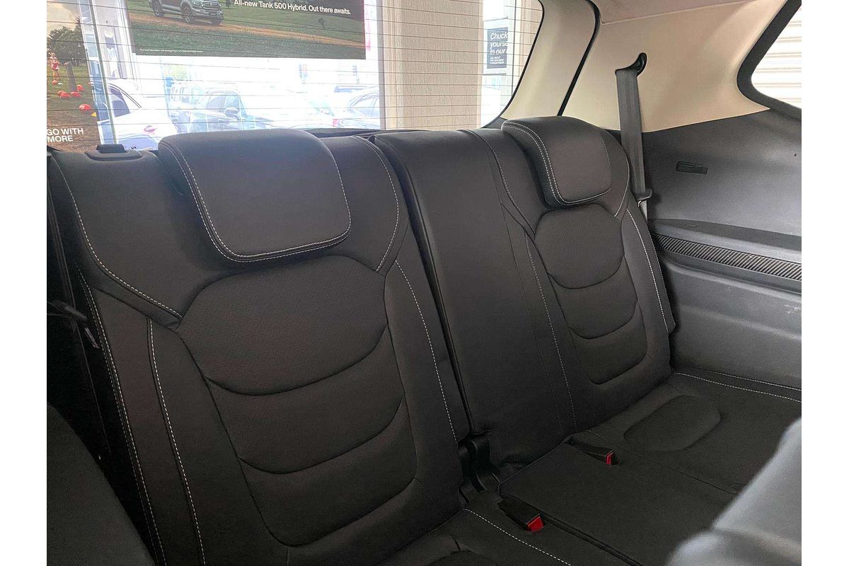 D90 SV9A EXECUTIVE (4WD) 2.0L T4 TURBO MPFI 6 SP AUTOMATIC 4D WAGON 