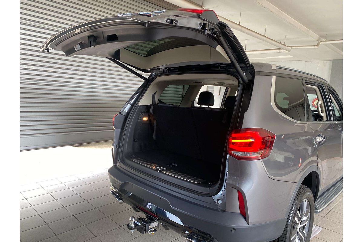 D90 SV9A EXECUTIVE (4WD) 2.0L T4 TURBO MPFI 6 SP AUTOMATIC 4D WAGON 