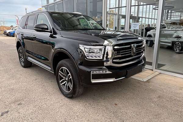 2025 GWM Tank 500 Ultra Hybrid P03