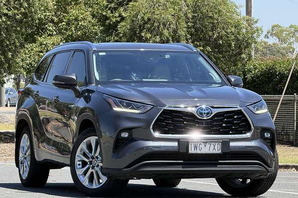 2022 Toyota Kluger Grande AXUH78R