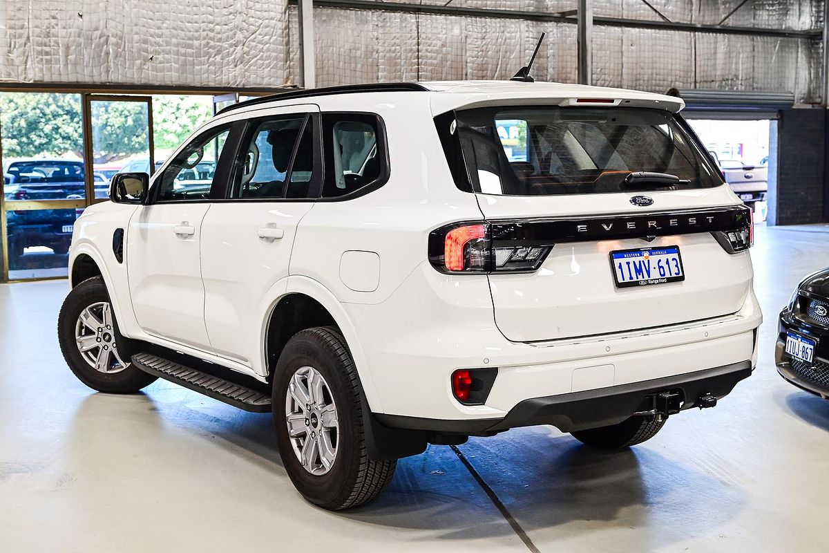 2024 Ford Everest Ambiente 2.0L
