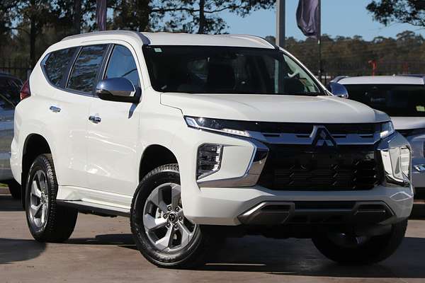 2025 Mitsubishi Pajero Sport GLX QG