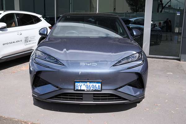 2025 BYD SEALION 7 Premium