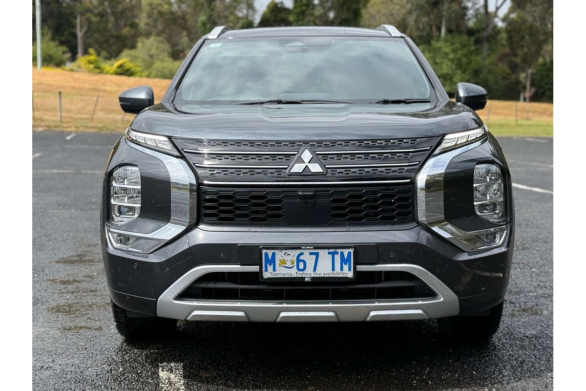2024 Mitsubishi Outlander Exceed Tourer ZM