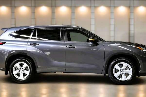 2025 Toyota Kluger GX AXUH78R