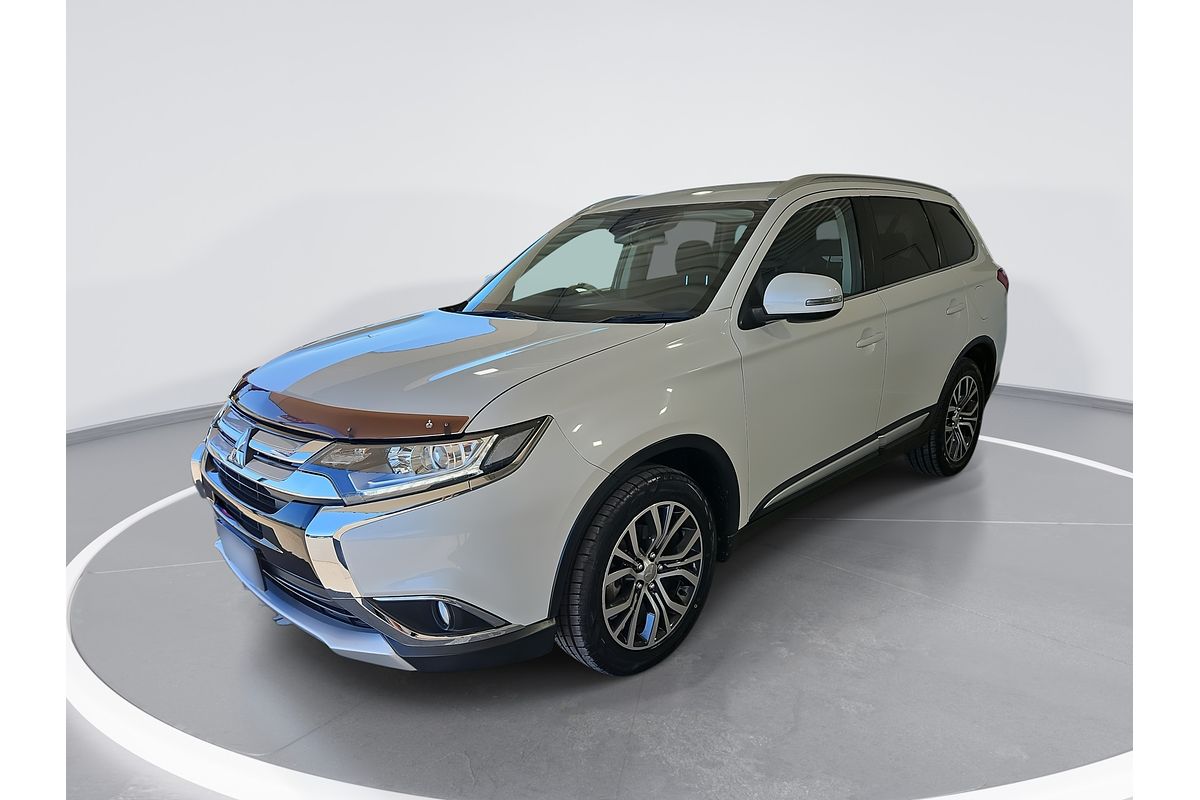 2017 Mitsubishi Outlander LS Safety Pack ZK