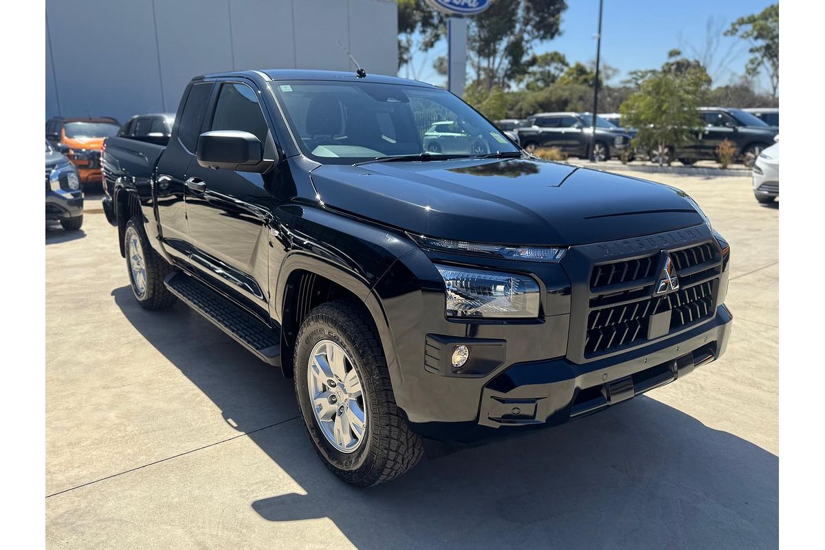 2025 Mitsubishi Triton GLX+ MV 4X4