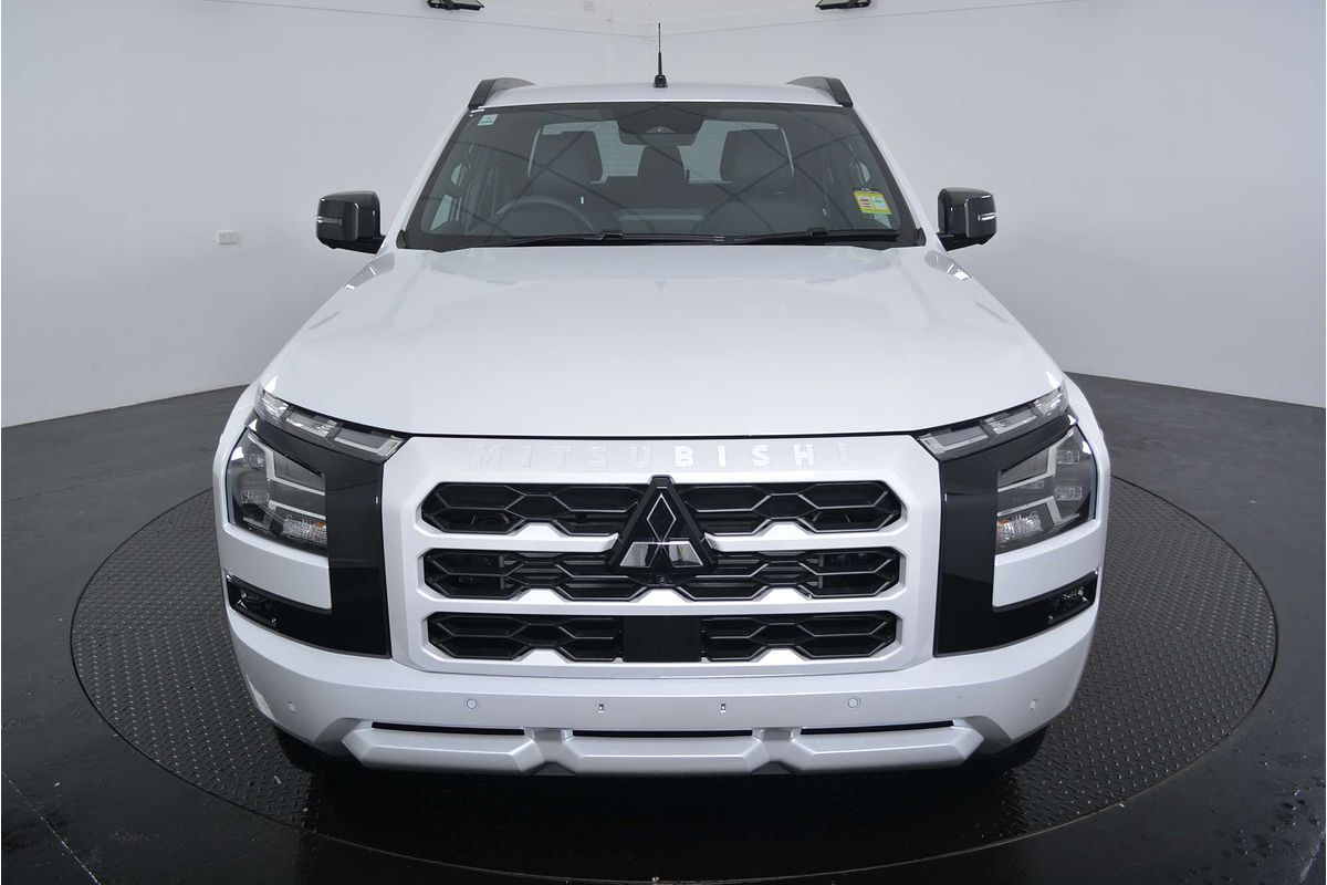 2025 Mitsubishi Triton GSR MV 4X4