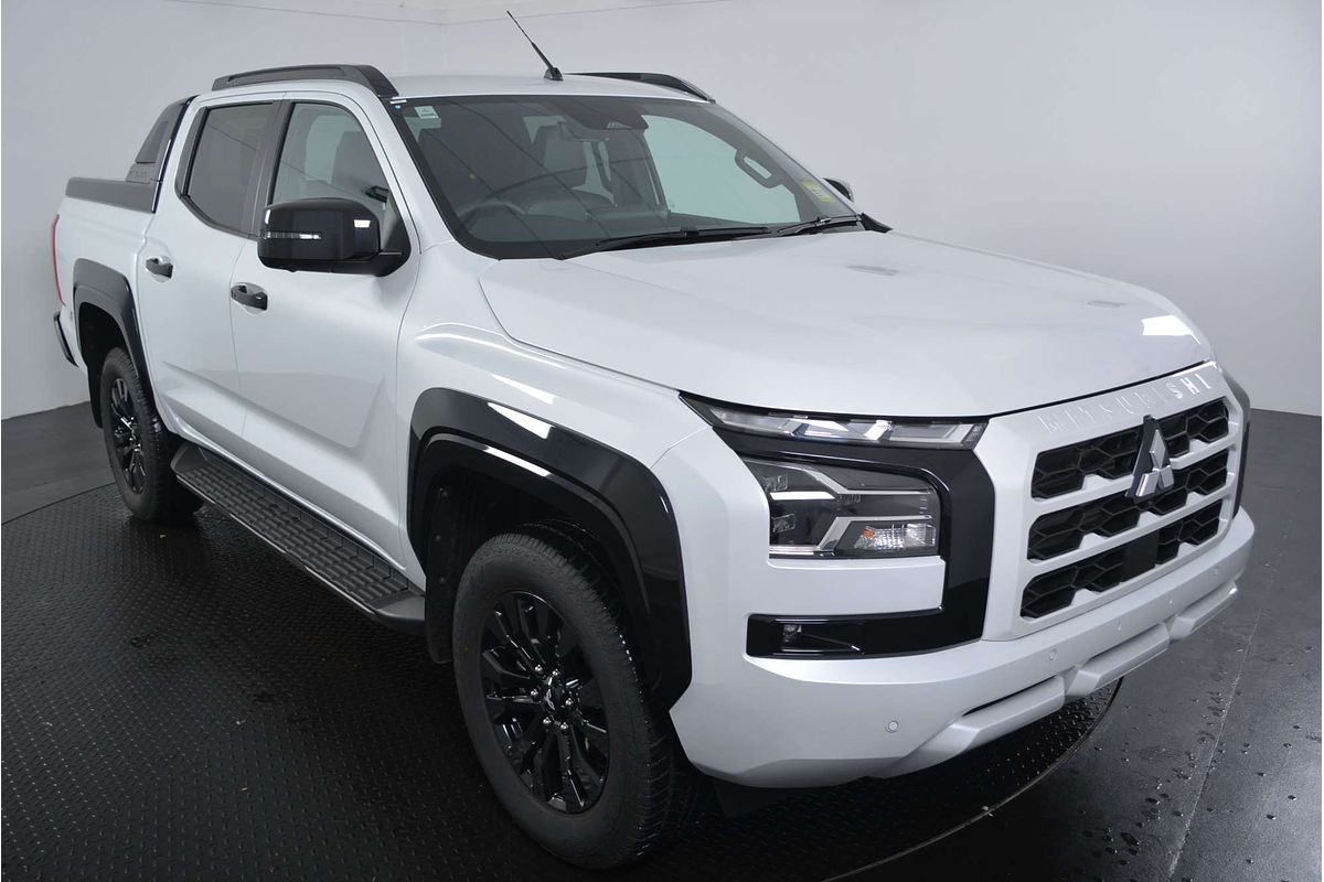 2025 Mitsubishi Triton GSR MV 4X4