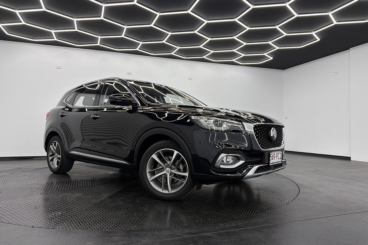 2022 MG HS Essence SAS23