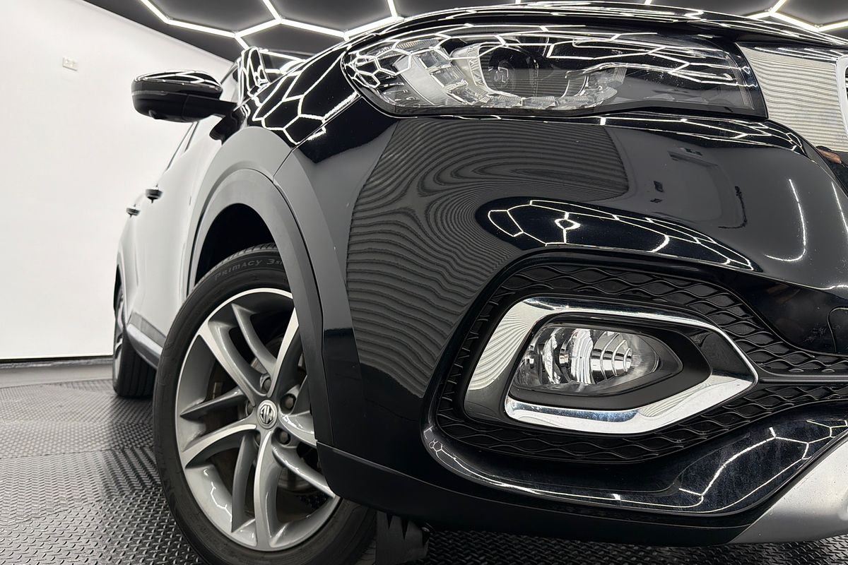 2022 MG HS Essence SAS23