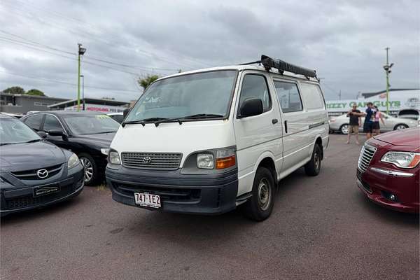 2004 Toyota Hiace  RZH113R