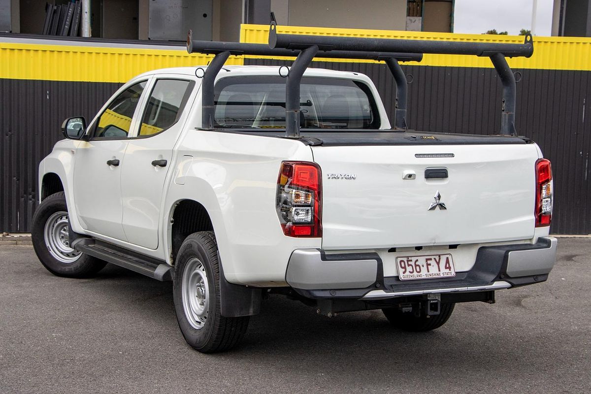 2022 Mitsubishi Triton GLX-R MR Rear Wheel Drive