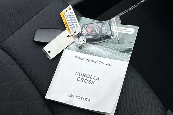2024 Toyota Corolla Cross GX MXGA10R thumb-22