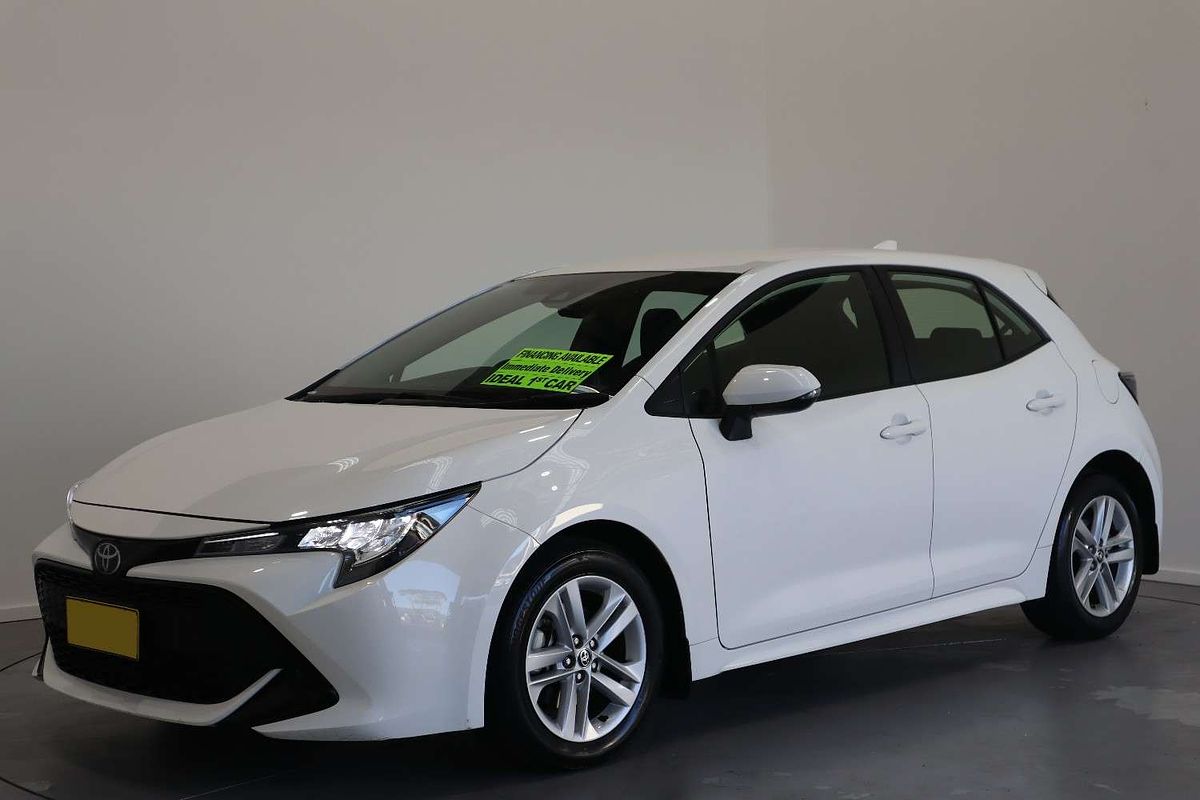 2019 Toyota Corolla Ascent Sport MZEA12R