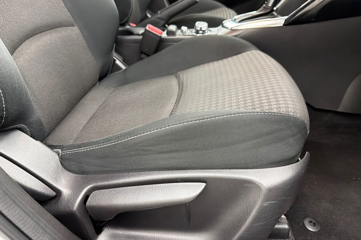 2017 Mazda 2 Maxx DJ Series