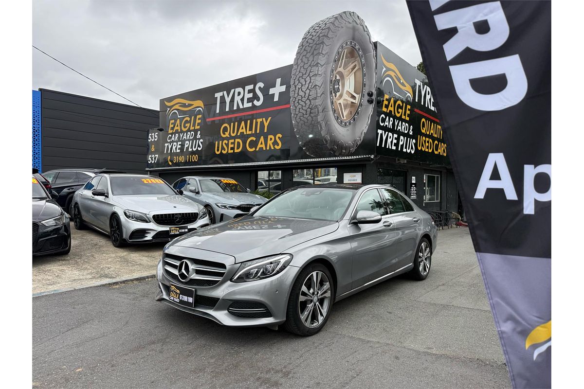 2014 Mercedes-Benz 200  205