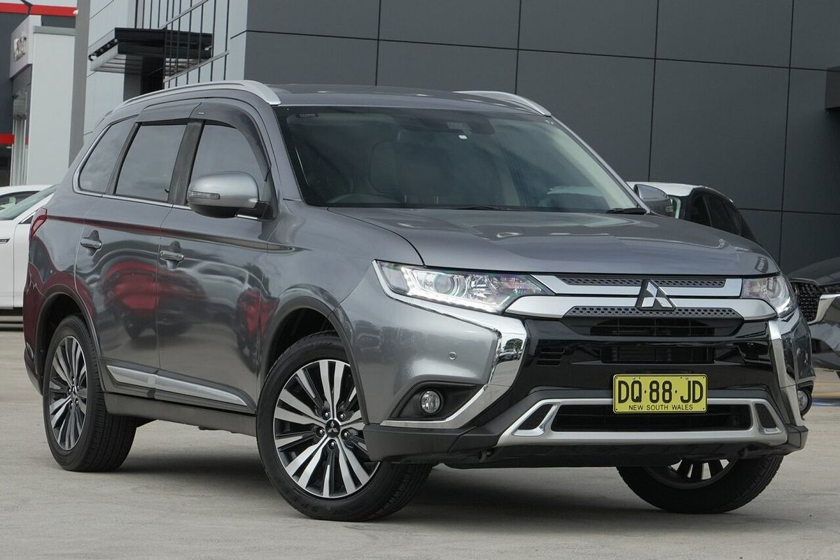 2020 Mitsubishi Outlander LS ZL