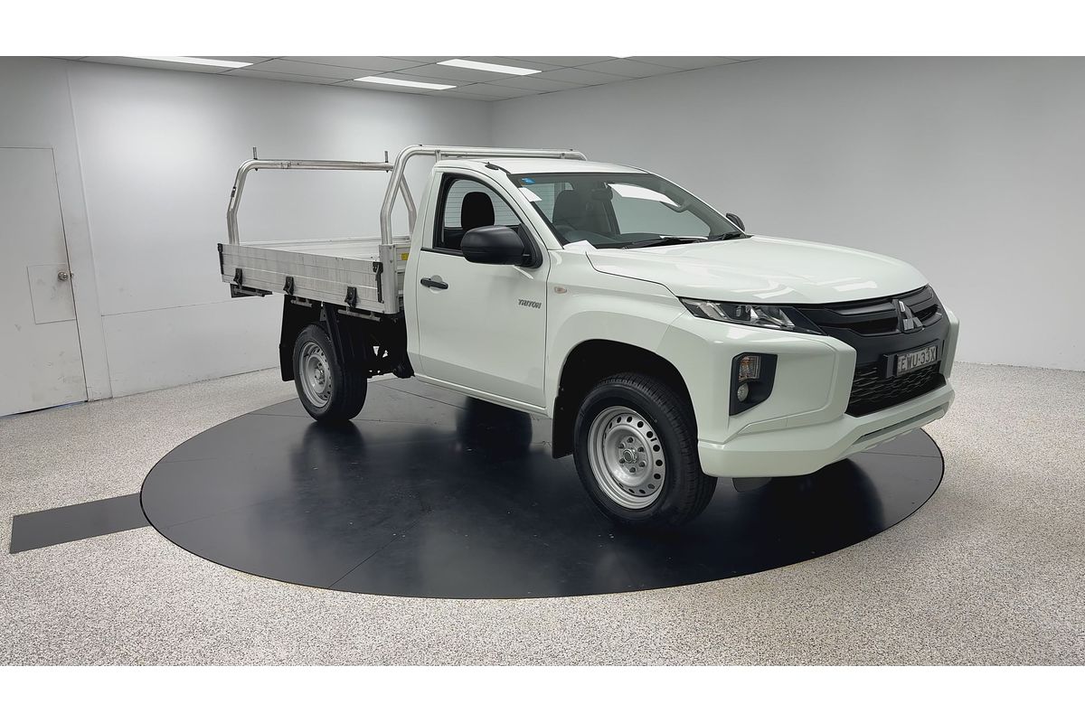 2022 Mitsubishi Triton GLX MR 4X4