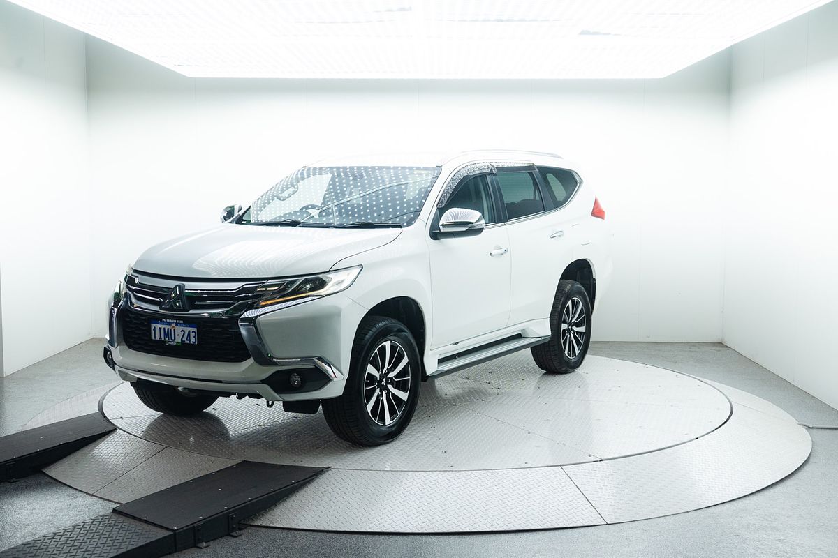 2016 Mitsubishi Pajero Sport GLS QE