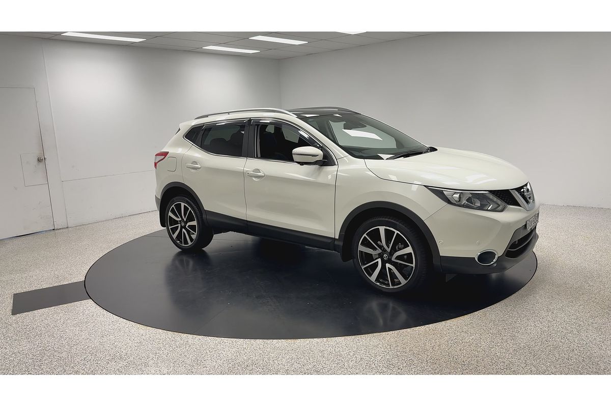2015 Nissan QASHQAI Ti J11