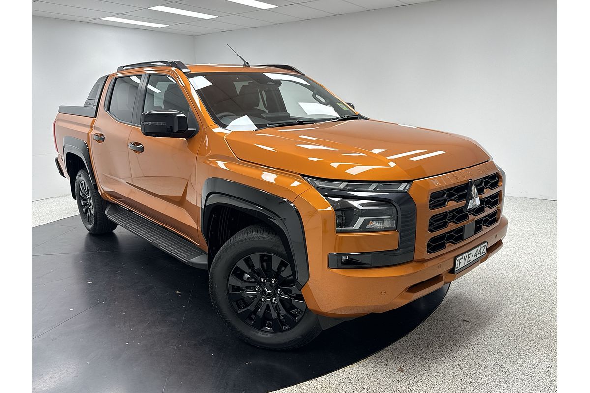 2025 Mitsubishi Triton GSR MV 4X4