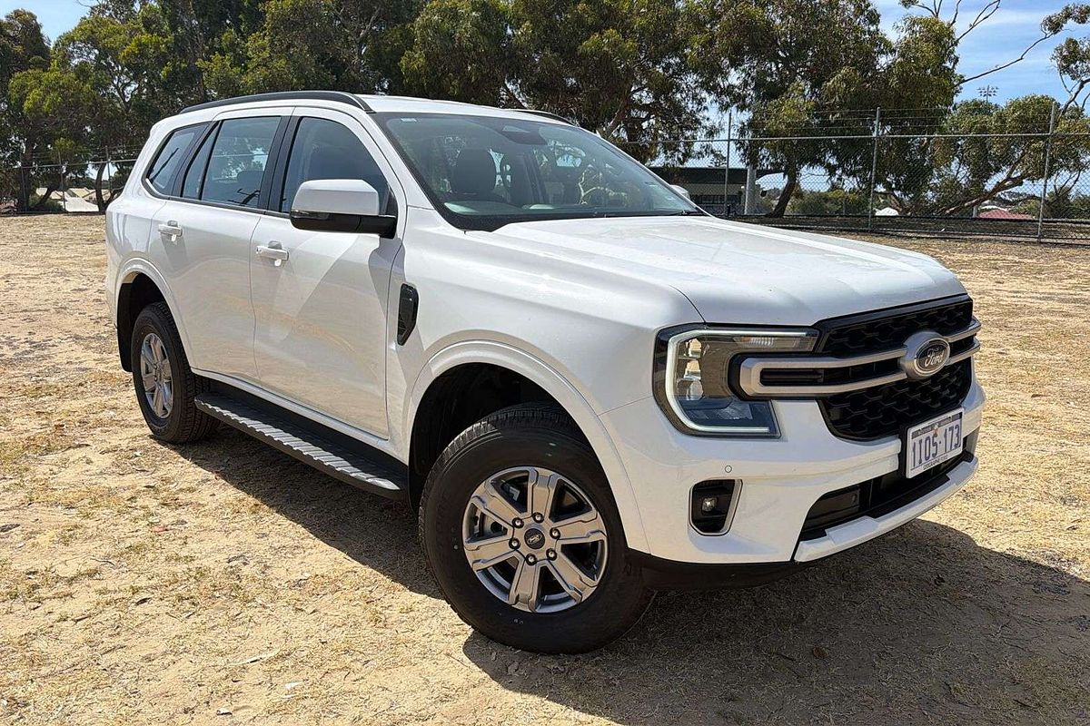 2024 Ford Everest Ambiente 2.0L