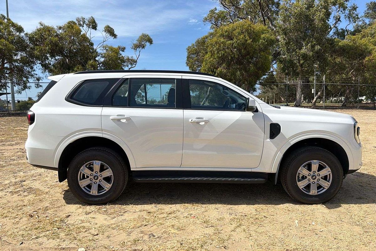 2024 Ford Everest Ambiente 2.0L
