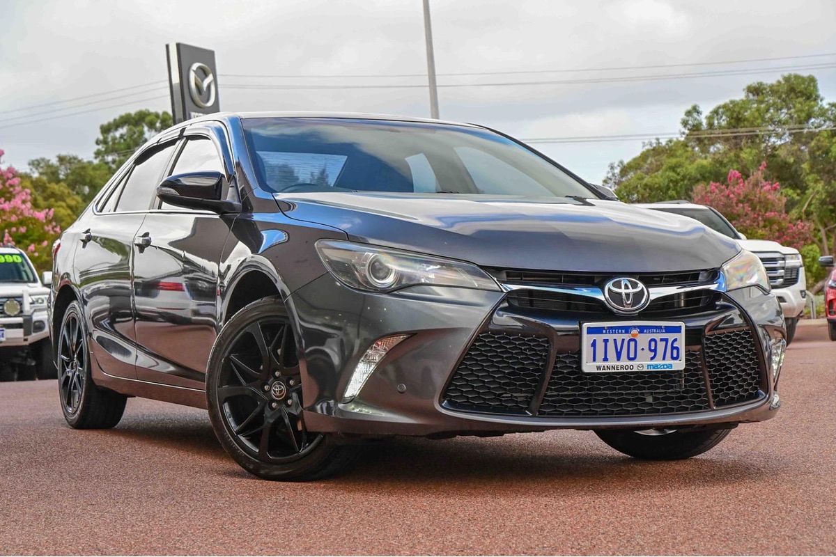 2017 Toyota Camry RZ ASV50R